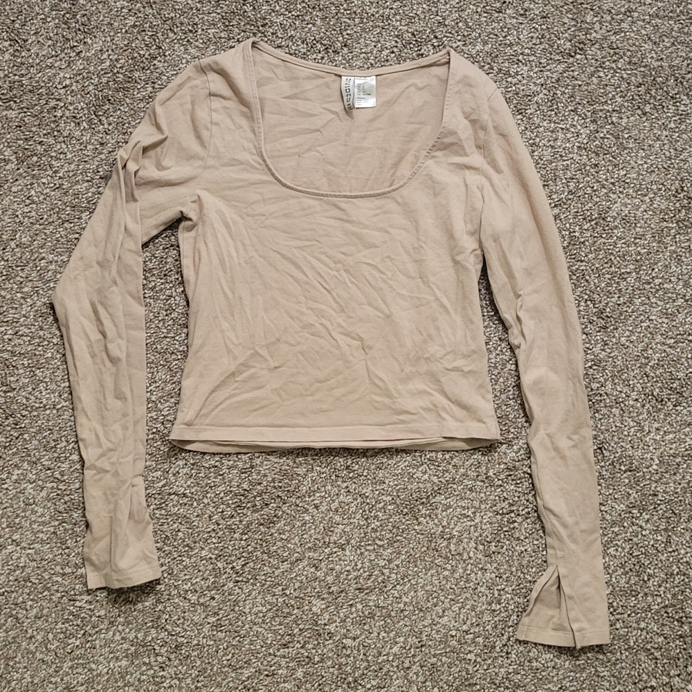 H&M Light Beige Long Sleeve Top